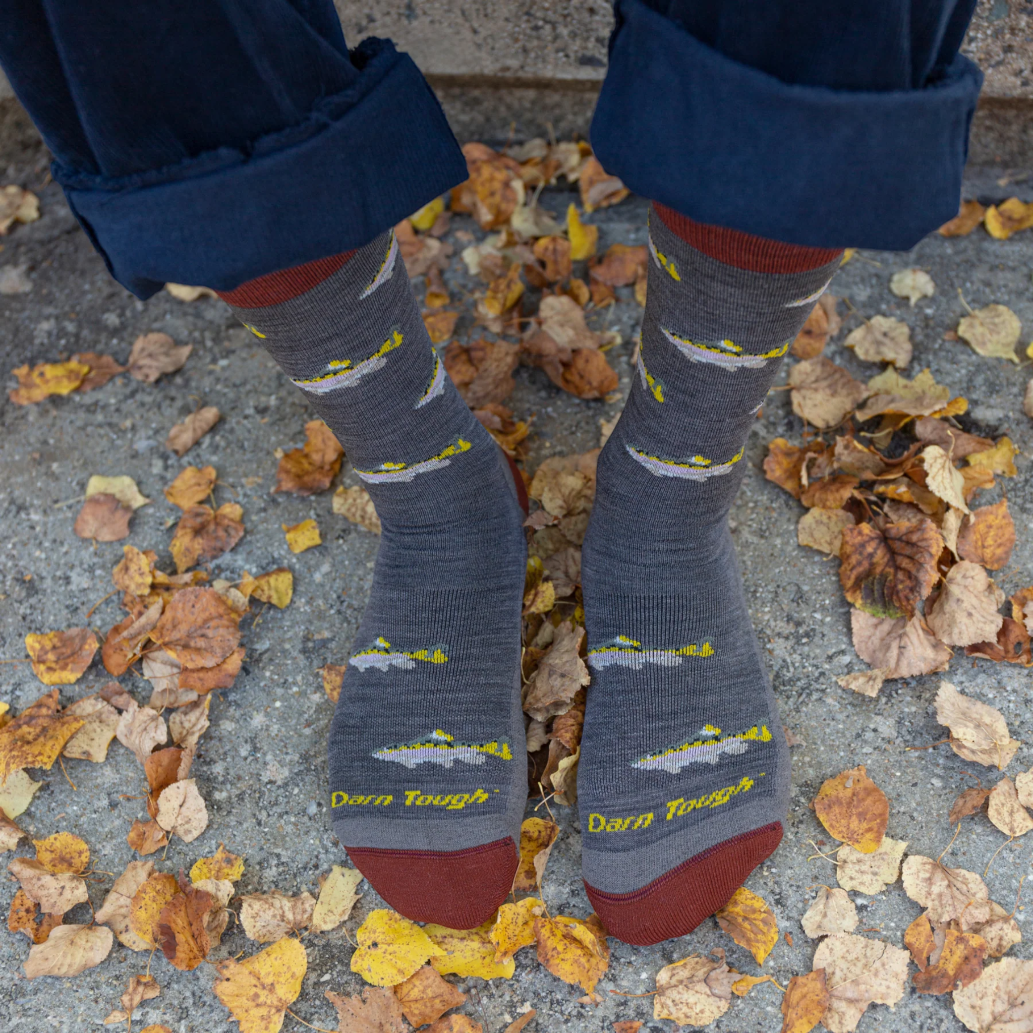 Darn Tough Men's Spey Fly Crew Lightweight Lifestyle Socks - FERAL
