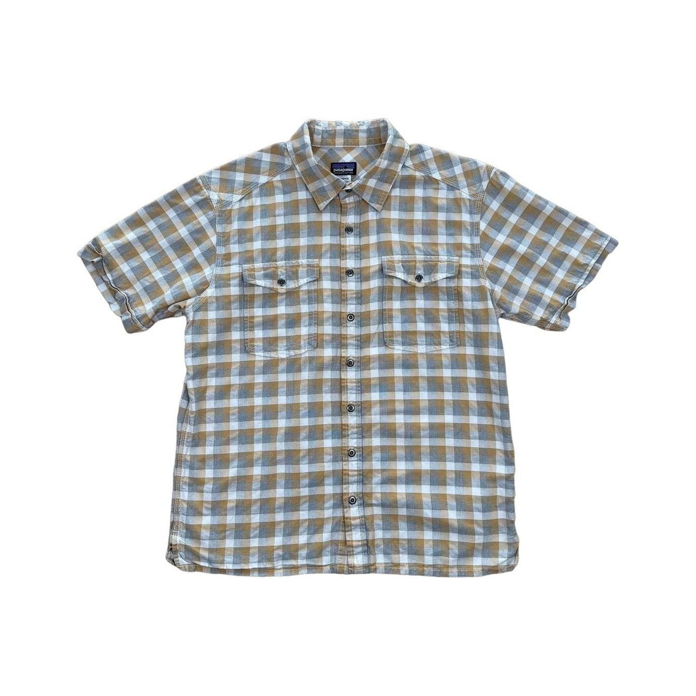 Patagonia Men's Short Sleeve Button Down Shirt Tan/White Medium Used - FERAL