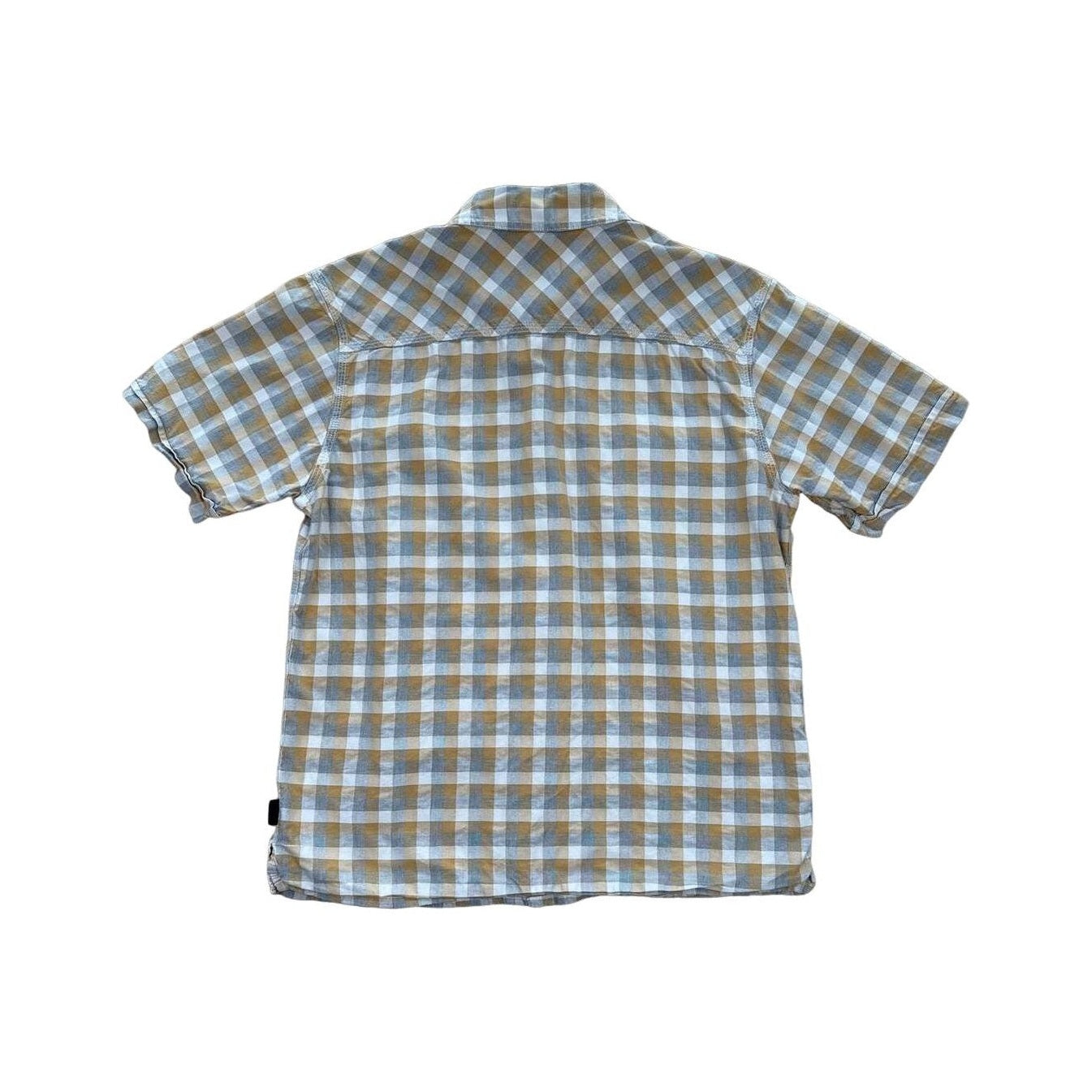 Patagonia Men's Short Sleeve Button Down Shirt Tan/White Medium Used - FERAL
