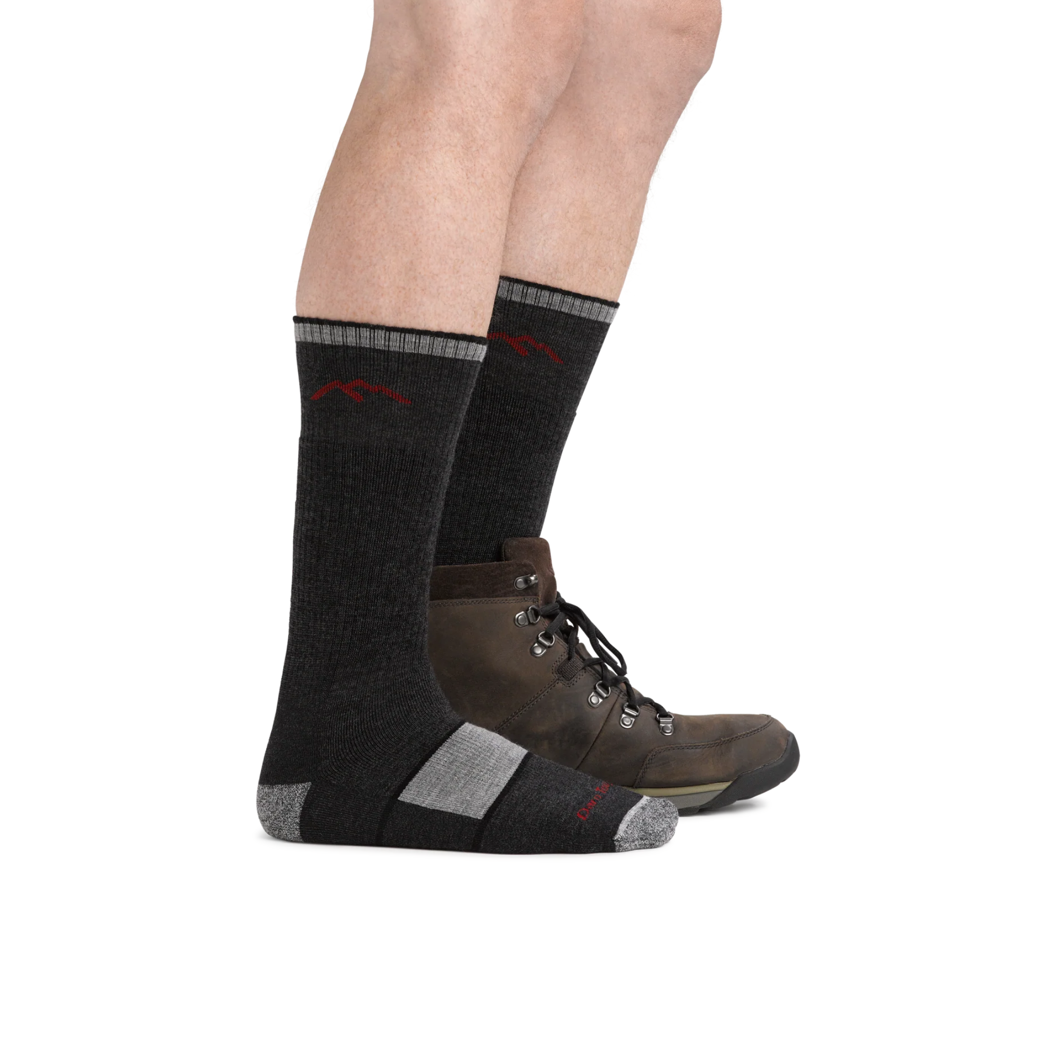 Darn Tough Men's Hiker Boot Midweight with Full Cushion Hiking Socks - FERAL