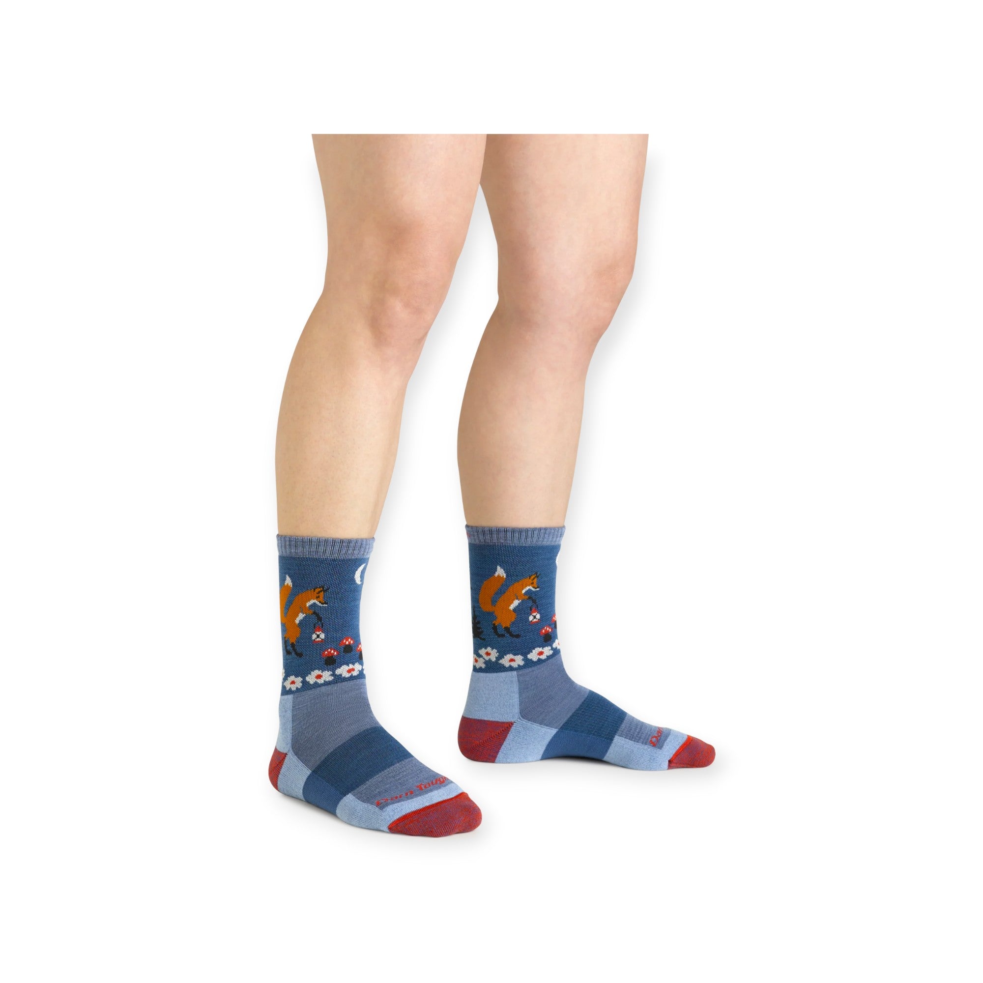 Darn Tough Women's Critter Club Micro Crew Lightweight with Cushions Socks - FERAL