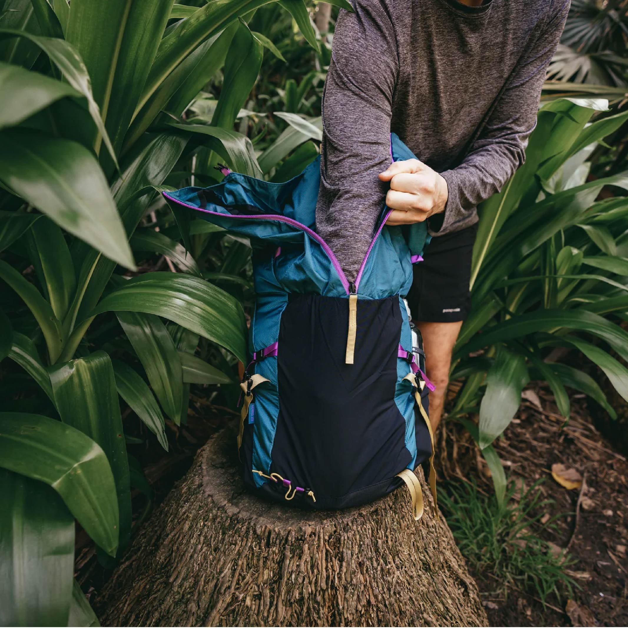 Gossamer Gear Loris 25 Daypack - FERAL