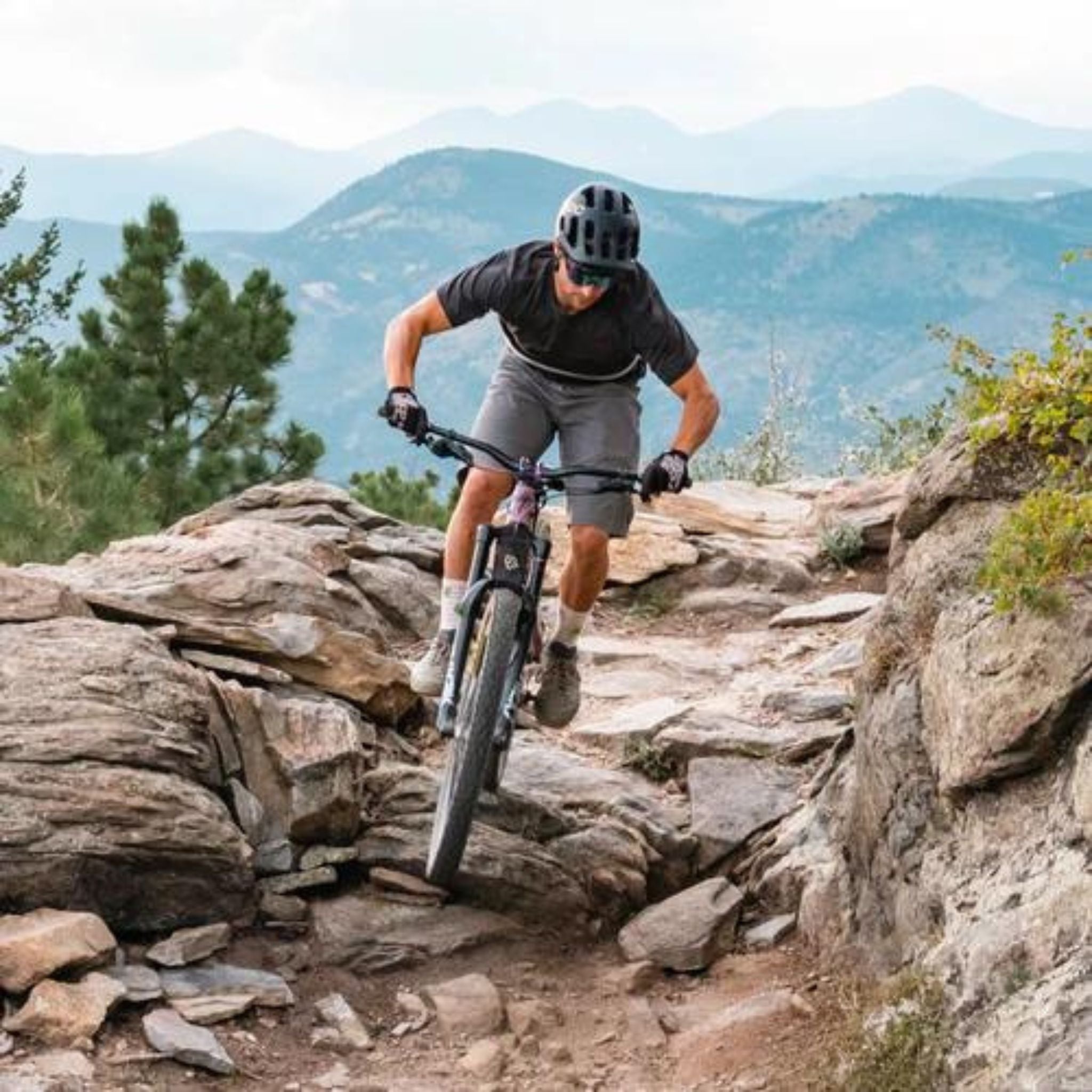 HydraPak Contour Hydration Reservoir - FERAL