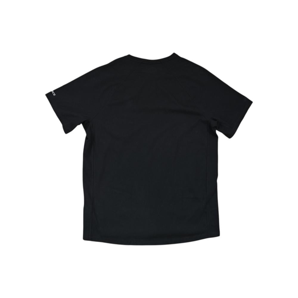 Black Carhartt pocket t-shirt by Carhartt, seen from the back, with short sleeves.