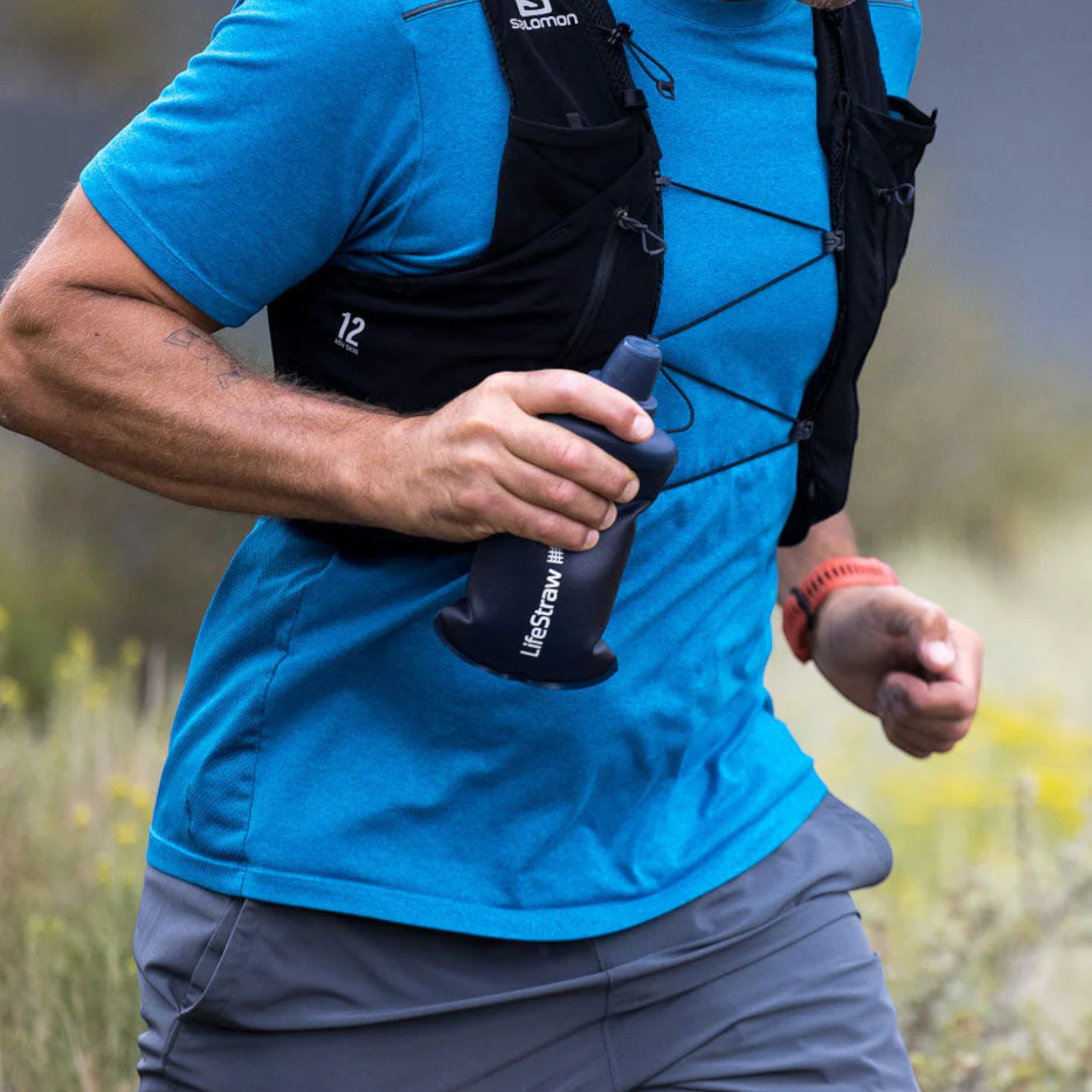 LifeStraw Peak Series Collapsible Squeeze 650 mL Bottle With Filter - FERAL