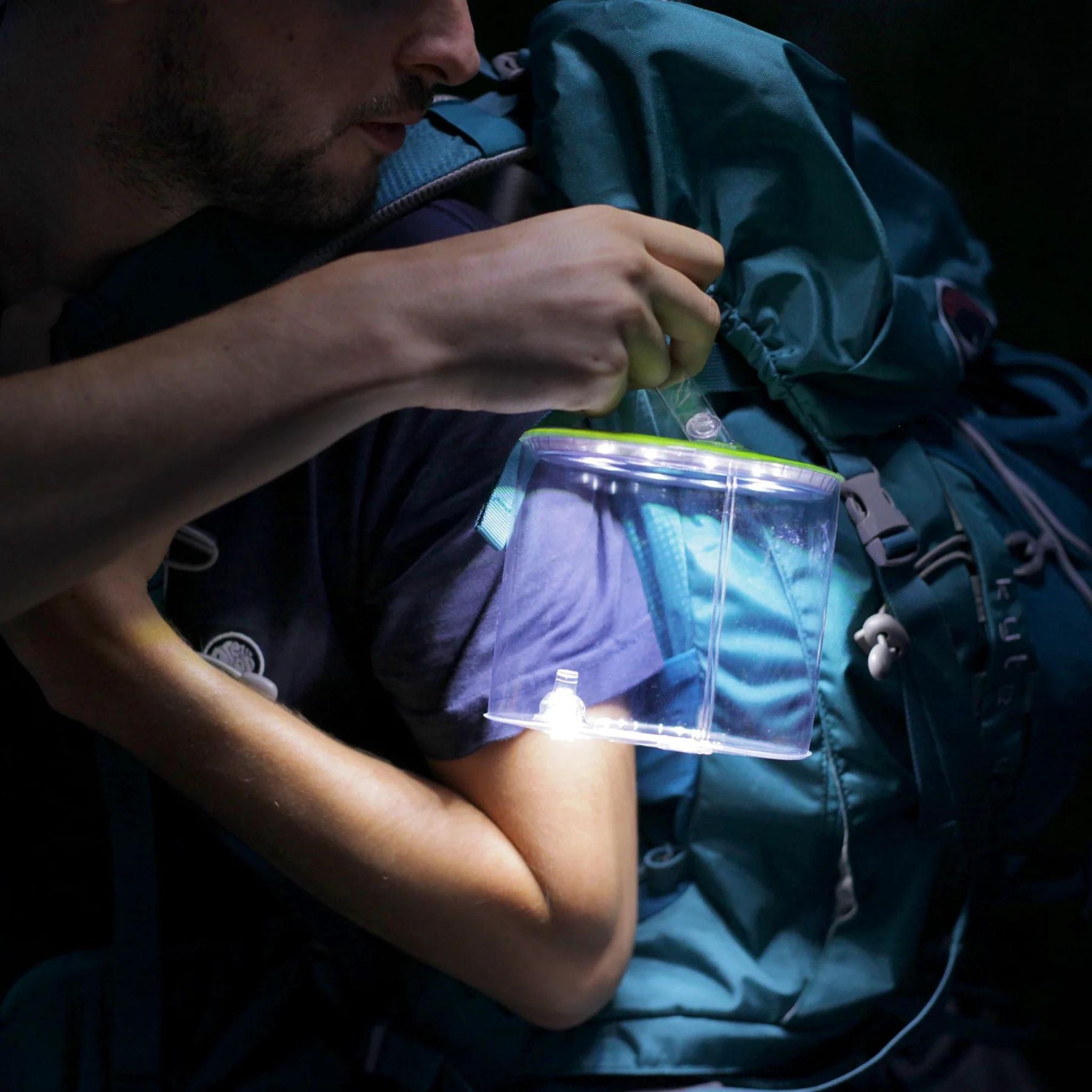 MPOWERD Luci Outdoor 2.0 Inflatable Solar Light - FERAL