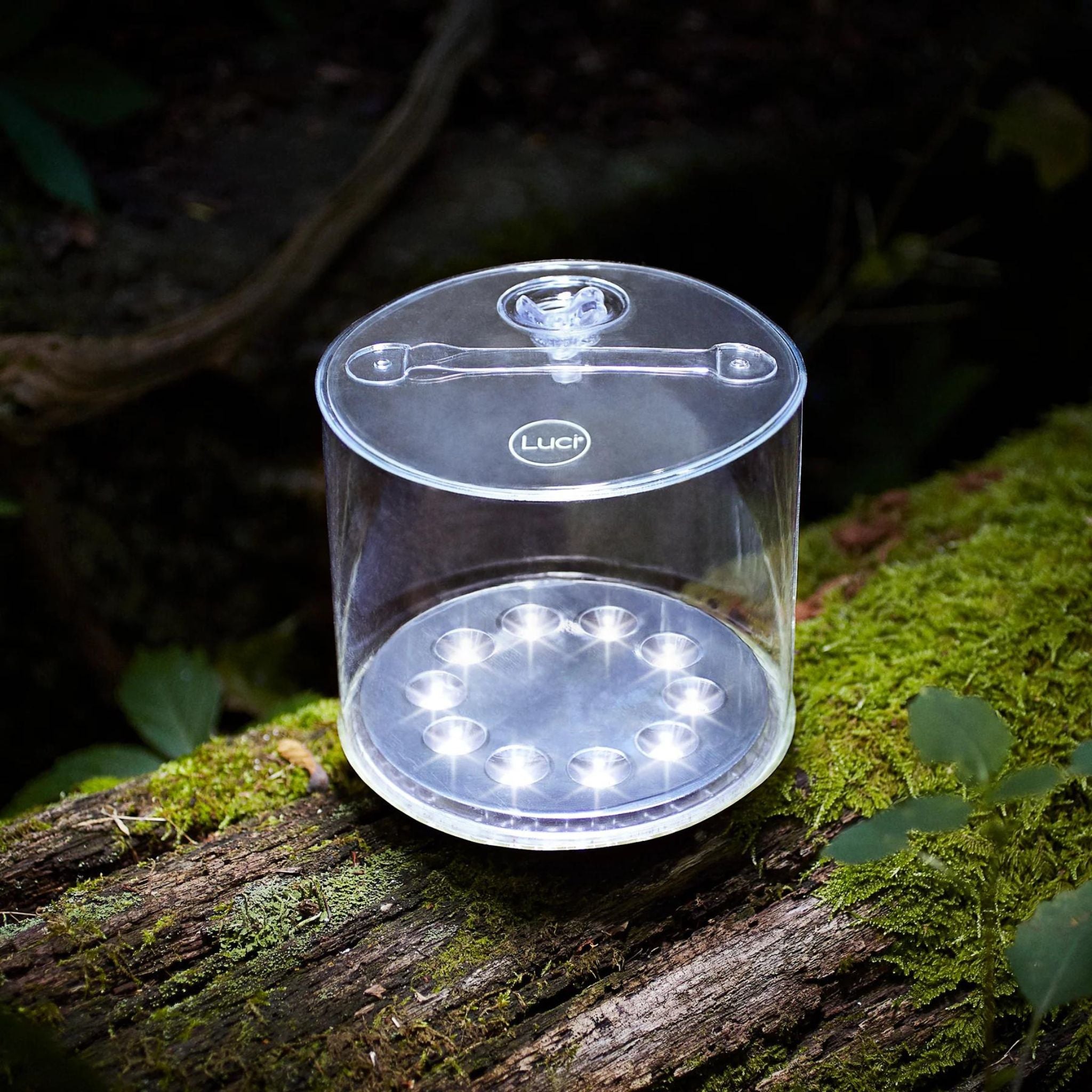 MPOWERD Luci Outdoor 2.0 Inflatable Solar Light - FERAL