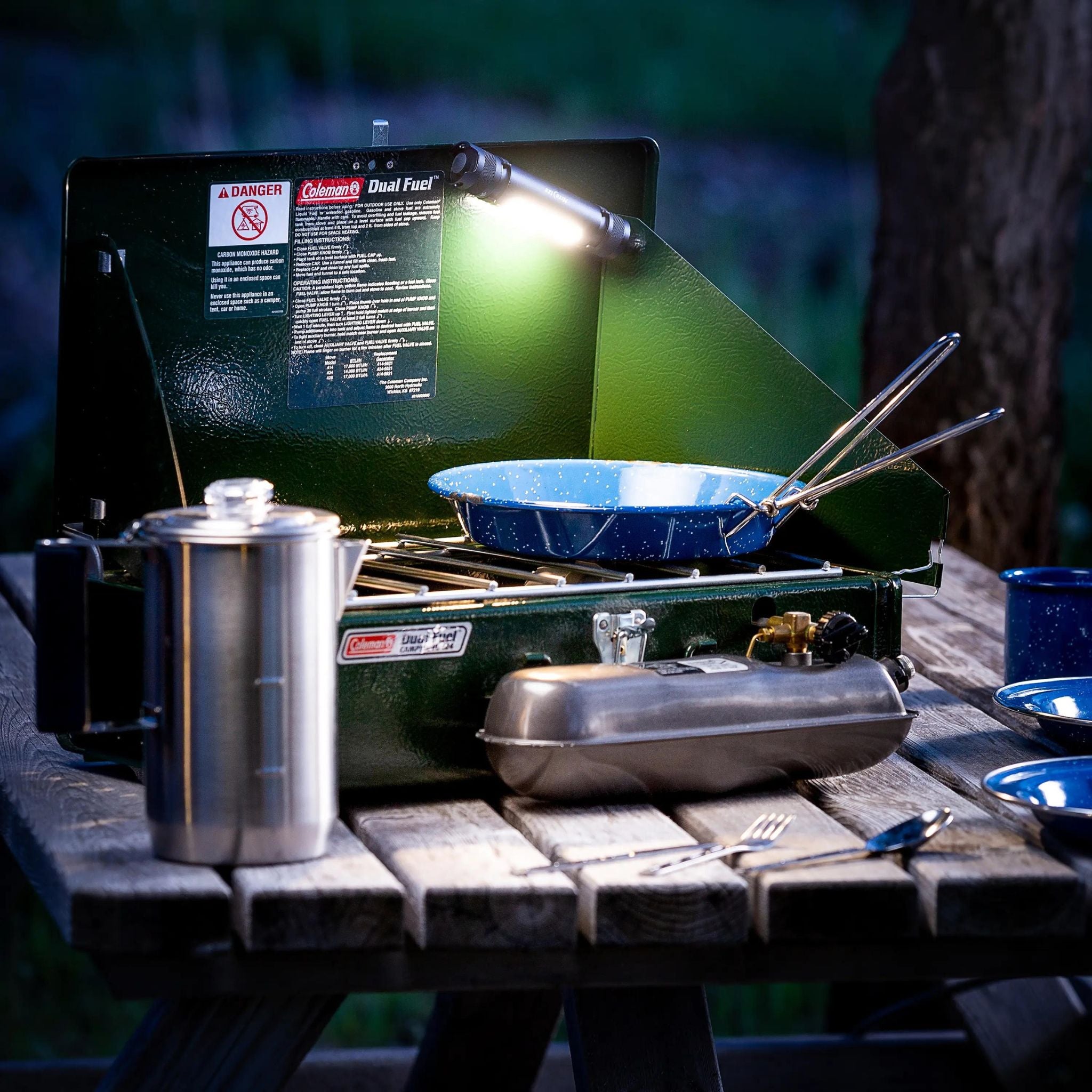 Nite Ize Radiant Rechargeable Utility Light - FERAL