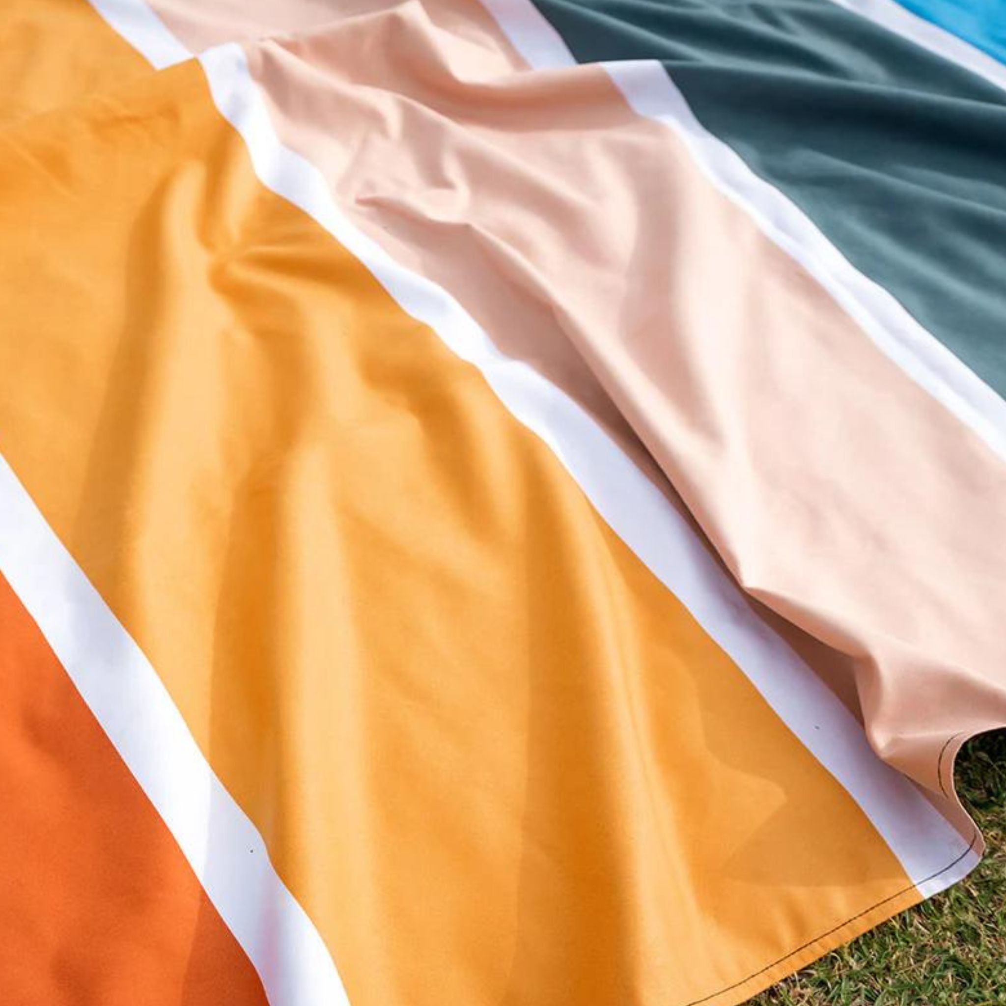 Nomadix Festival Blanket - FERAL