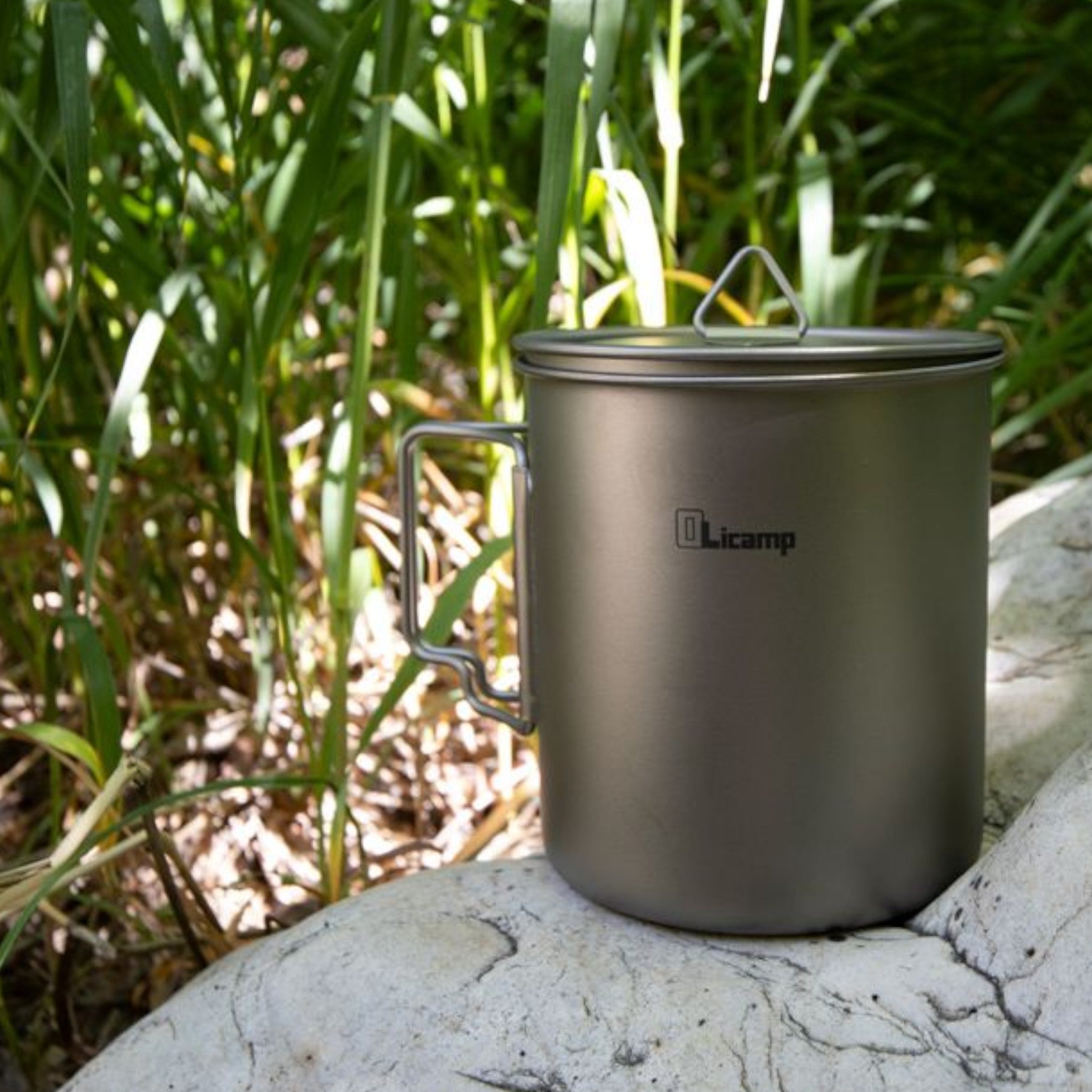 Olicamp Titanium Space Saver Mug w' Lid 750ml - FERAL