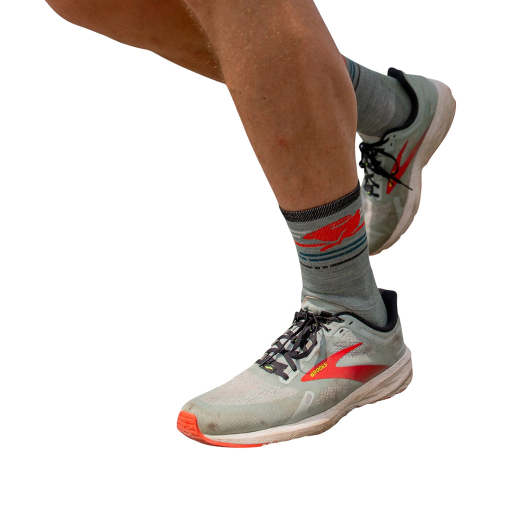 Darn Tough Men's Pacer Micro Crew Ultra-Lightweight Cushion Running Socks