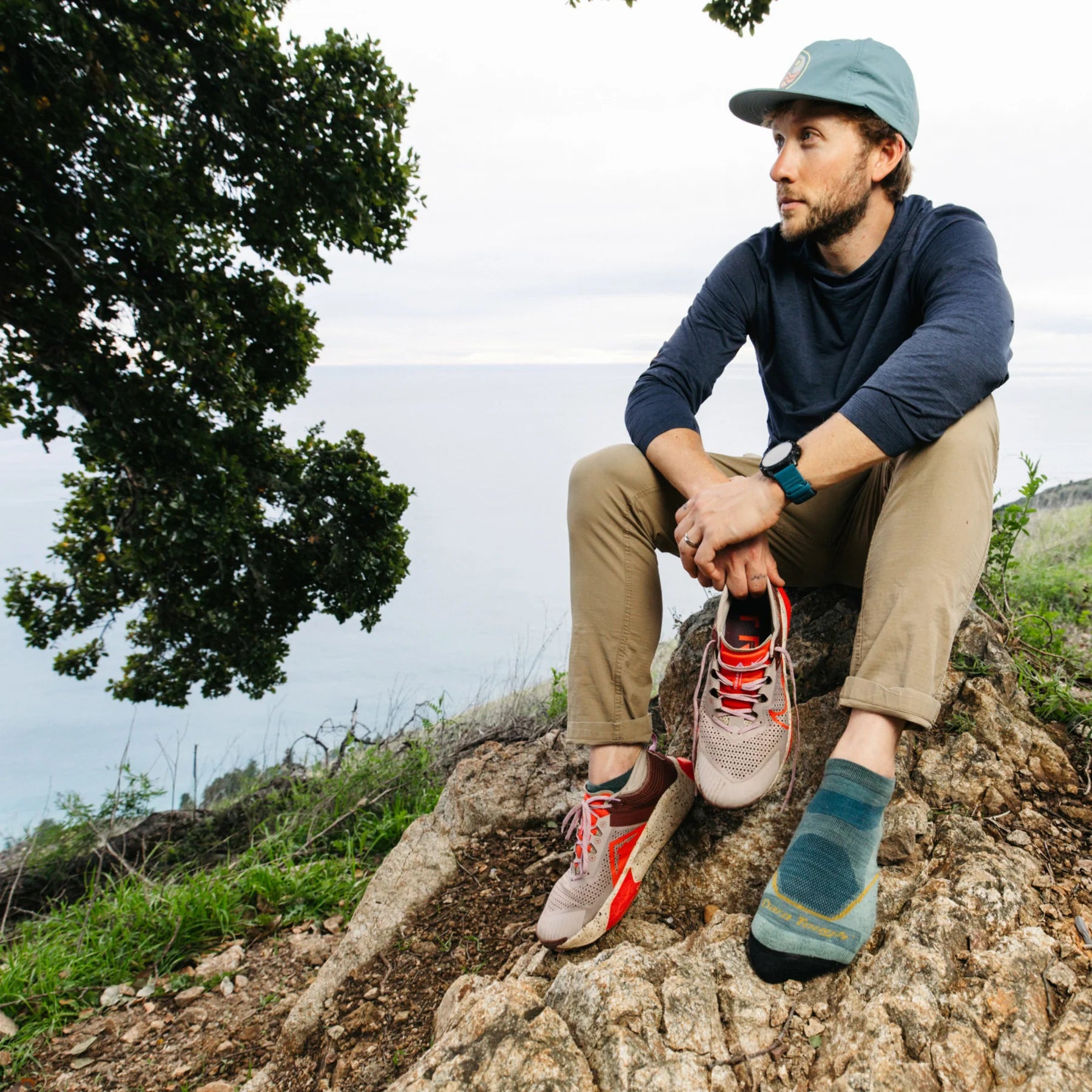 Darn Tough Men's Light Hiker No Show Lightweight with Cushion Socks
