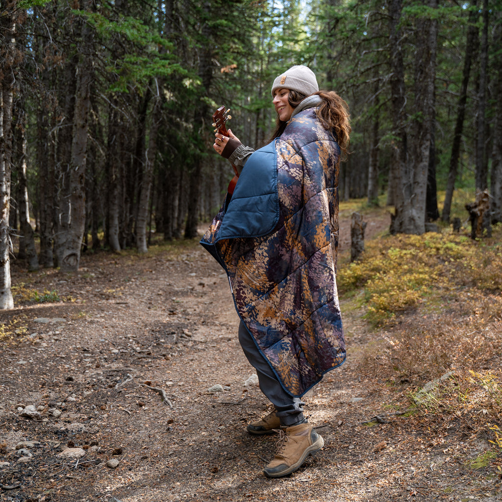 Kelty Bestie Blanket - FERAL