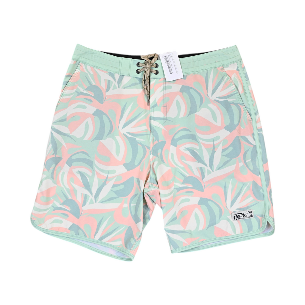 Howler Brothers Men's Bruja Boardshorts Green