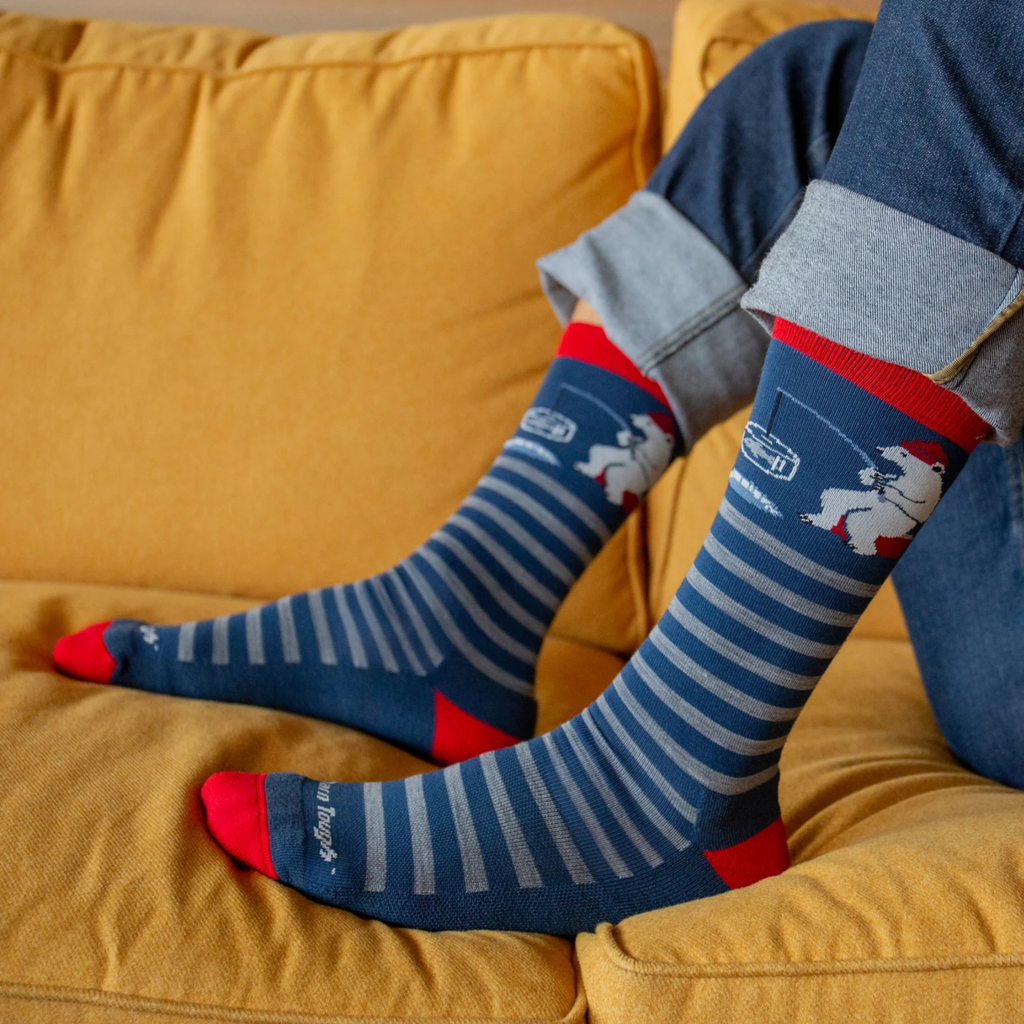 Darn Tough Men's Wild Life Crew Lightweight with Cushion Socks - FERAL
