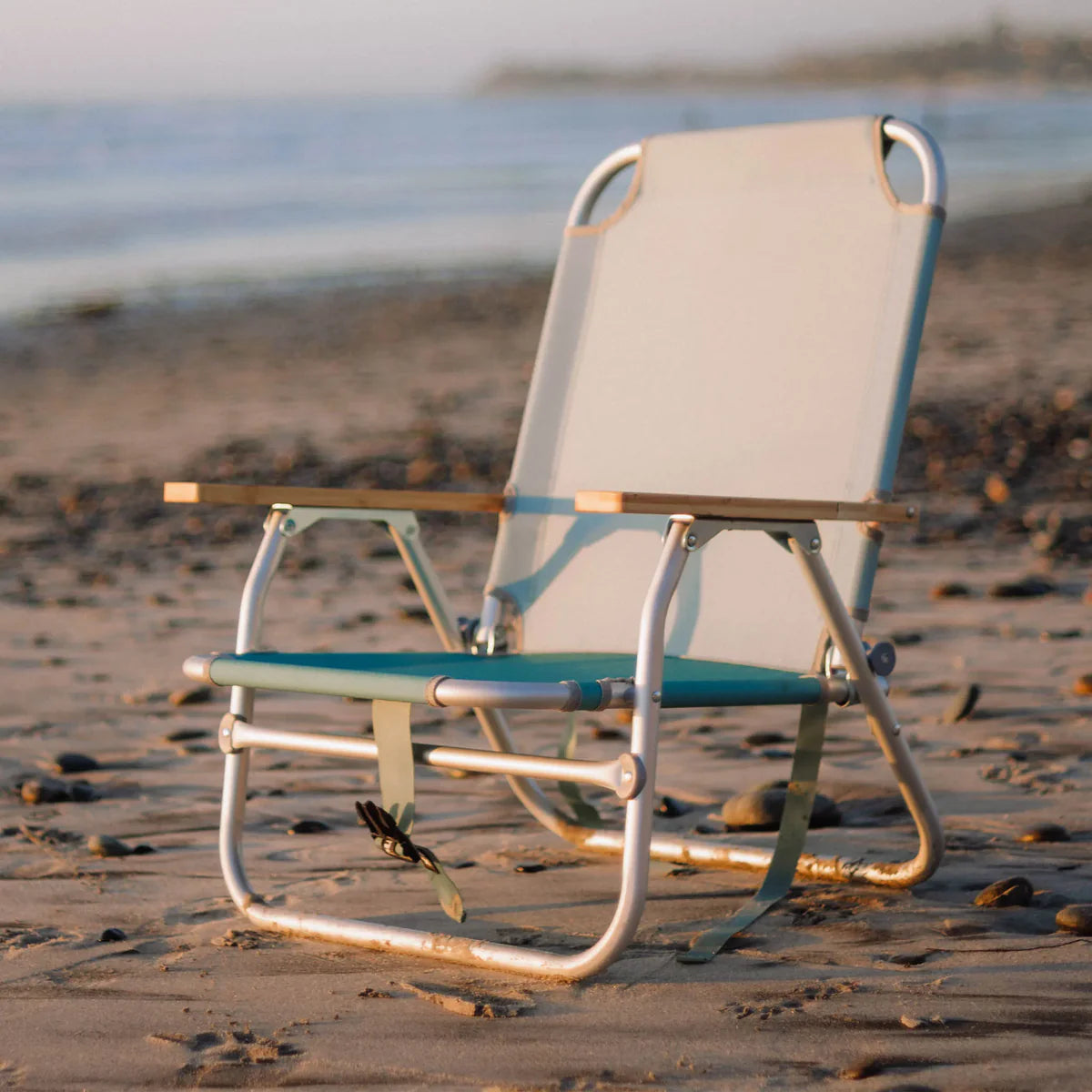 Nomadix Easy Chair - FERAL