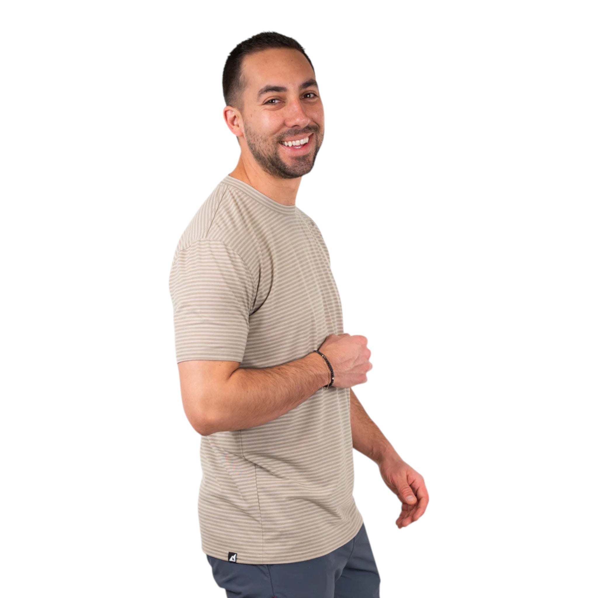 Belong Designs Men's Graphic Traverse Tek Tee - FERAL