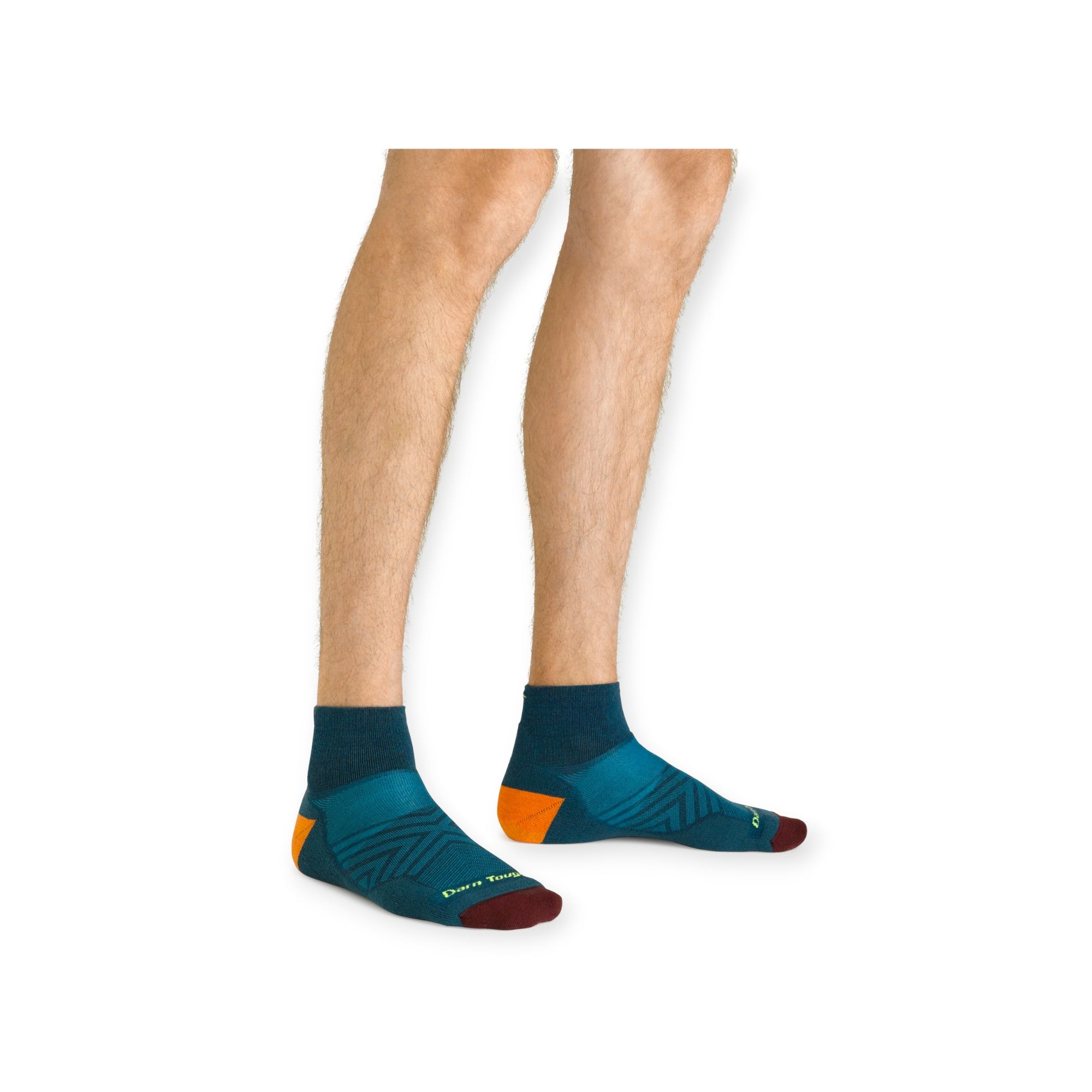 Darn Tough Men's Quarter Ultra Lightweight with Cushion Running Socks