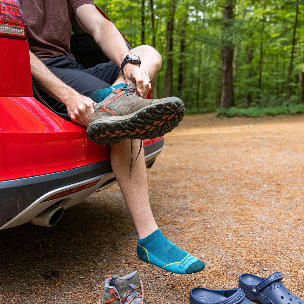 Darn Tough Men's Light Hiker No Show Lightweight with Cushion Socks