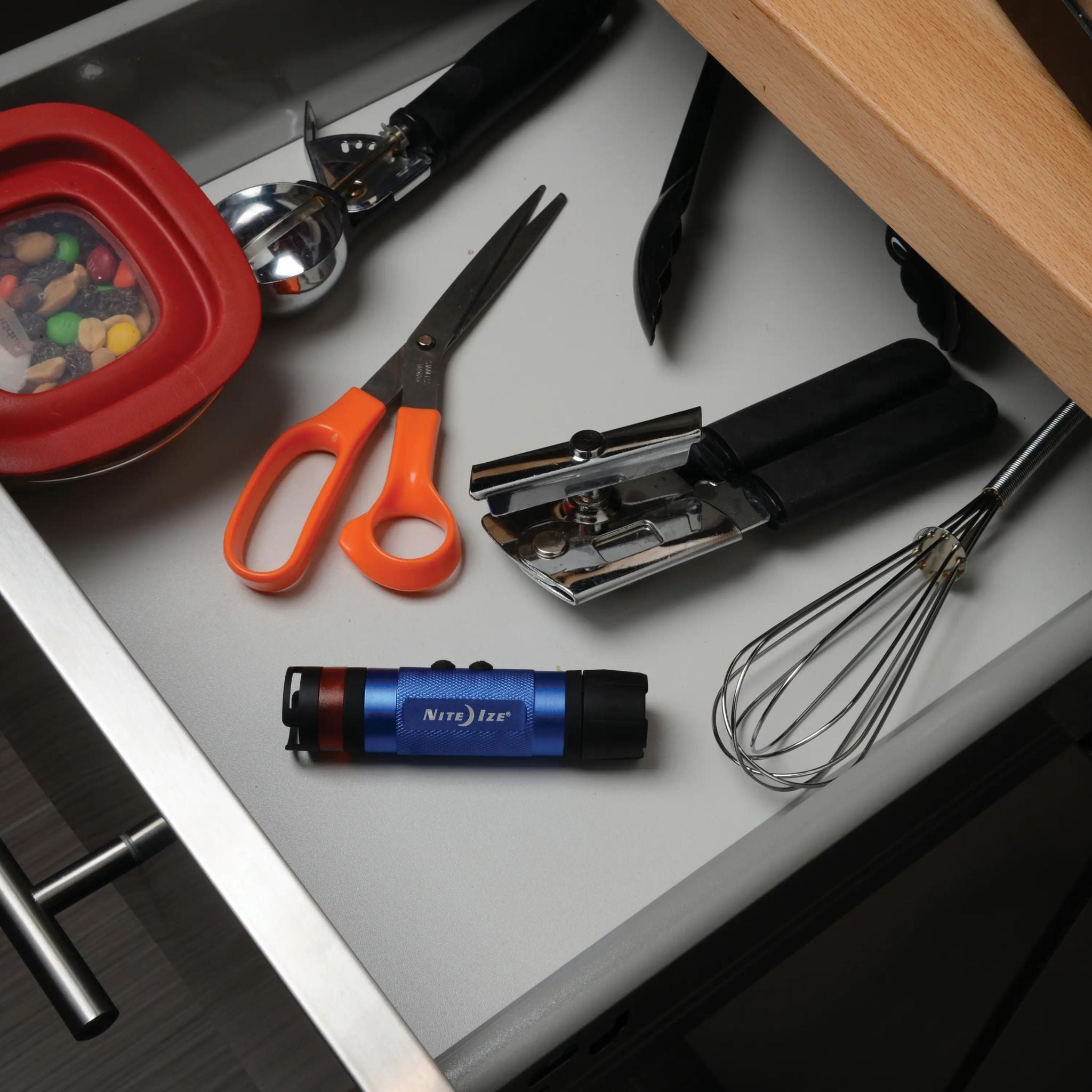 Nite Ize Radiant 3-in-1 LED Mini Flashlight